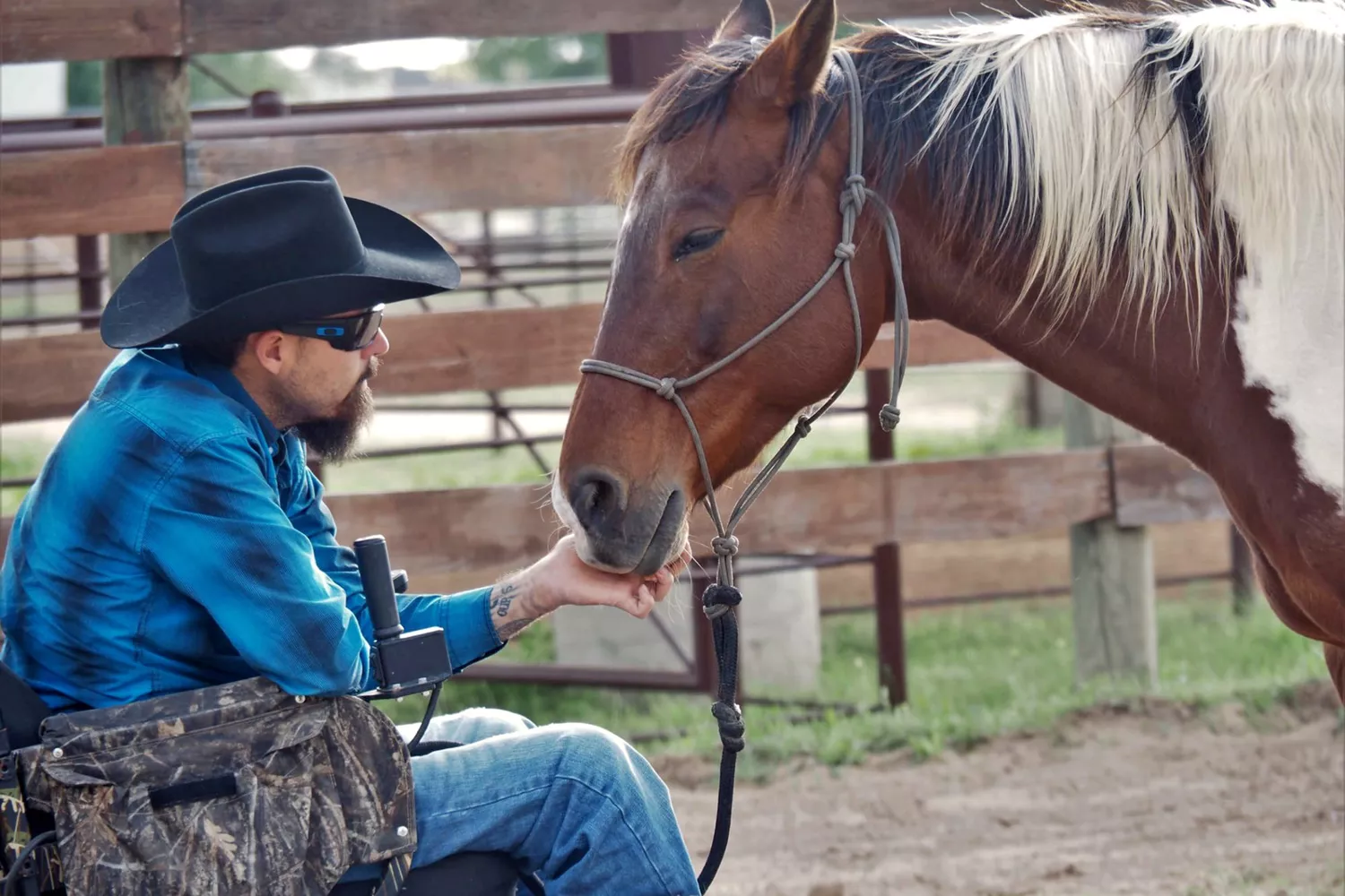 equine therapy for vet at Restoration Ranch in Texas